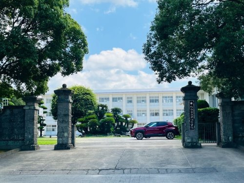 【中学校】出水市立出水中学校まで2200ｍ