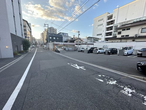 【コンビニエンスストア】セブンイレブン　広島観音町店まで393ｍ