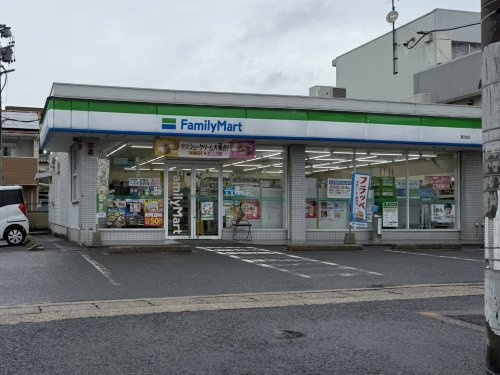 【コンビニエンスストア】ファミリーマート　菱池店まで467ｍ