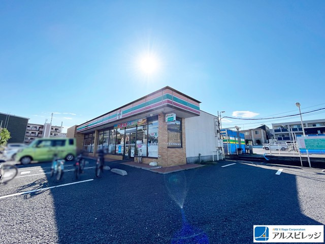 【コンビニエンスストア】セブンイレブン　大井市沢店まで428ｍ