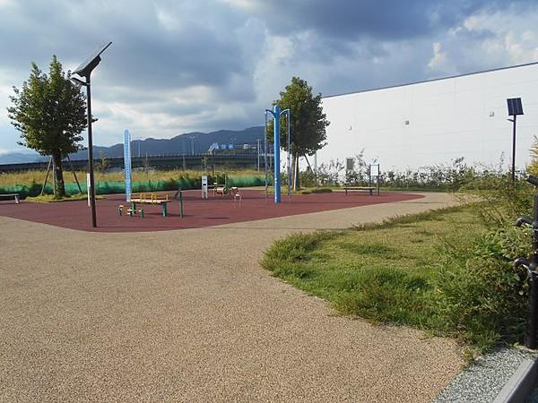 【公園】弥右衛門公園まで891ｍ