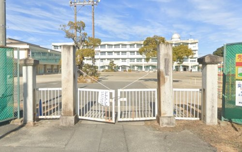 【小学校】津島市立西小学校まで1294ｍ