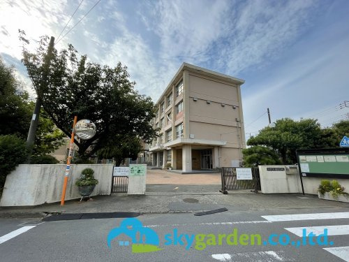 【中学校】藤沢市立鵠沼中学校まで1331ｍ
