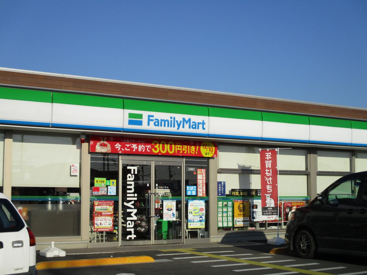 【コンビニエンスストア】ファミリーマート　深谷折之口店まで1408ｍ