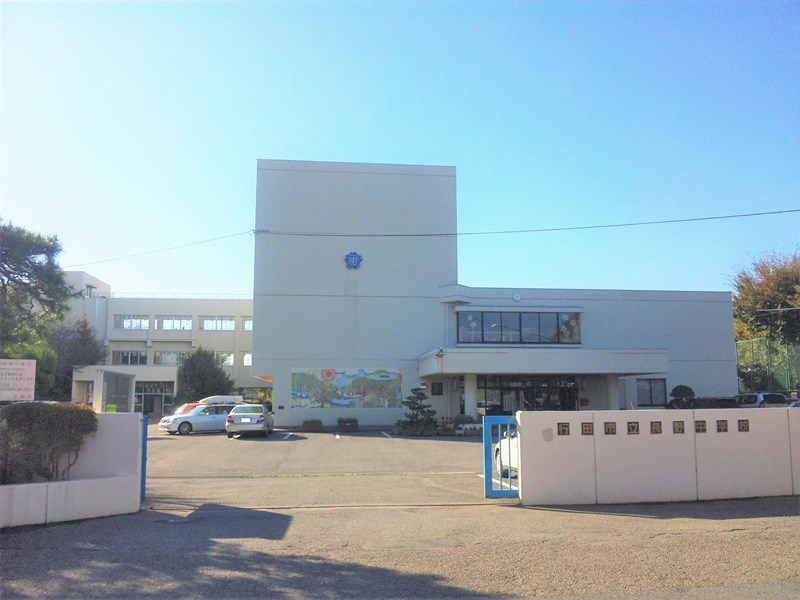 【中学校】行田市立長野中学校まで750ｍ