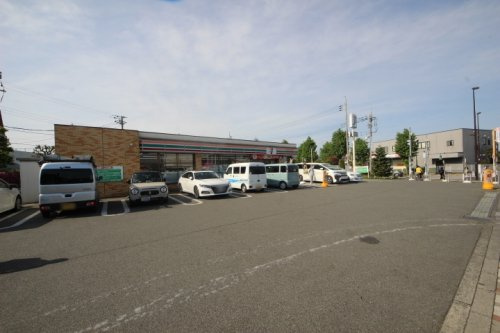 【コンビニエンスストア】セブンイレブン東久留米中央町2丁目店まで800ｍ