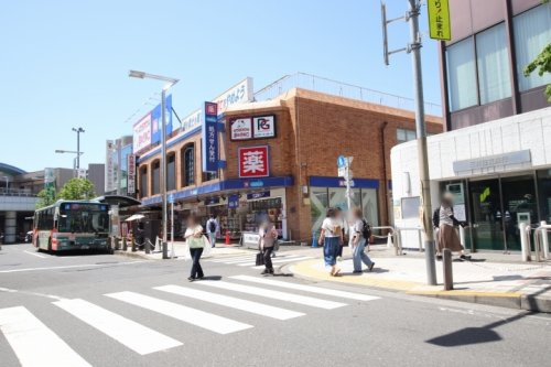 【ドラッグストア】ウエルシア田無駅前店まで1049ｍ