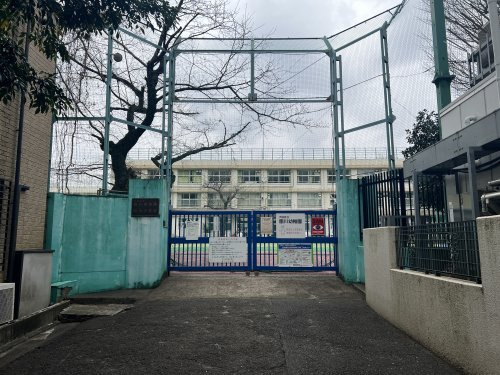 【幼稚園】渋谷区立臨川幼稚園まで662ｍ