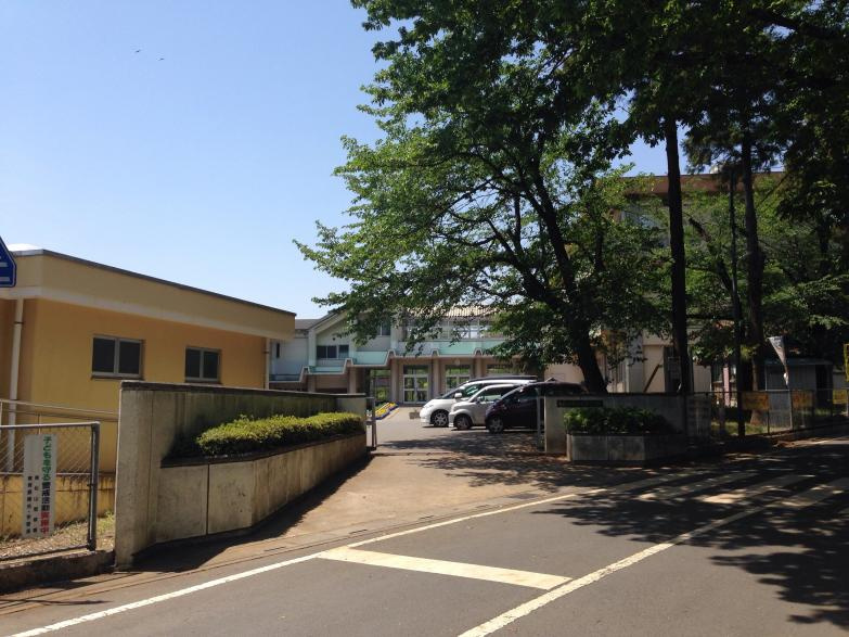 【小学校】東松山市立大岡小学校まで880ｍ