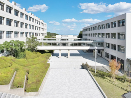 【高校】甲陽学院高等学校まで1642ｍ