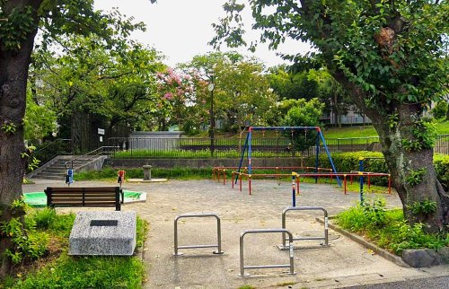 【公園】東永田公園まで423ｍ
