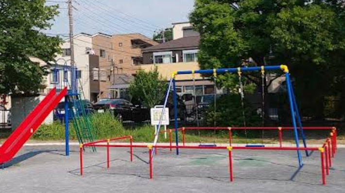 【公園】永田東三丁目公園まで519ｍ