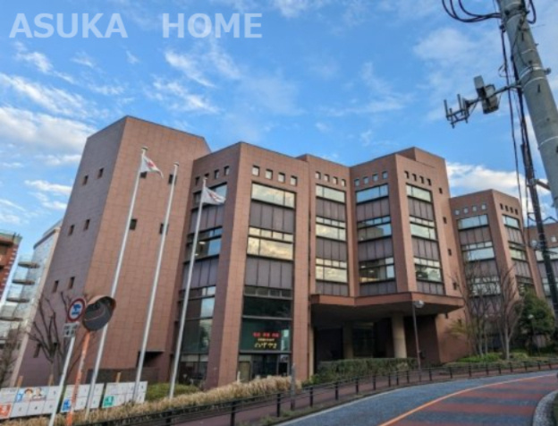 【図書館】横浜市中央図書館まで714ｍ