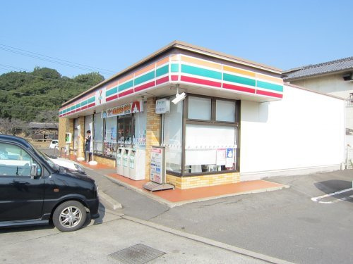 【コンビニエンスストア】セブンイレブン　笠岡茂平店まで2231ｍ