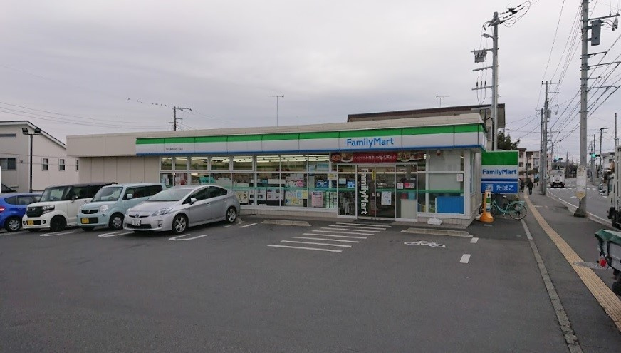 【コンビニエンスストア】ファミリーマート　藤沢湘南台四丁目店まで364ｍ