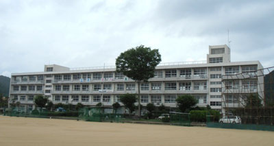 【中学校】西脇中学校まで1340ｍ