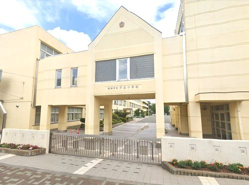 【小学校】綾瀬市立早園小学校まで998ｍ