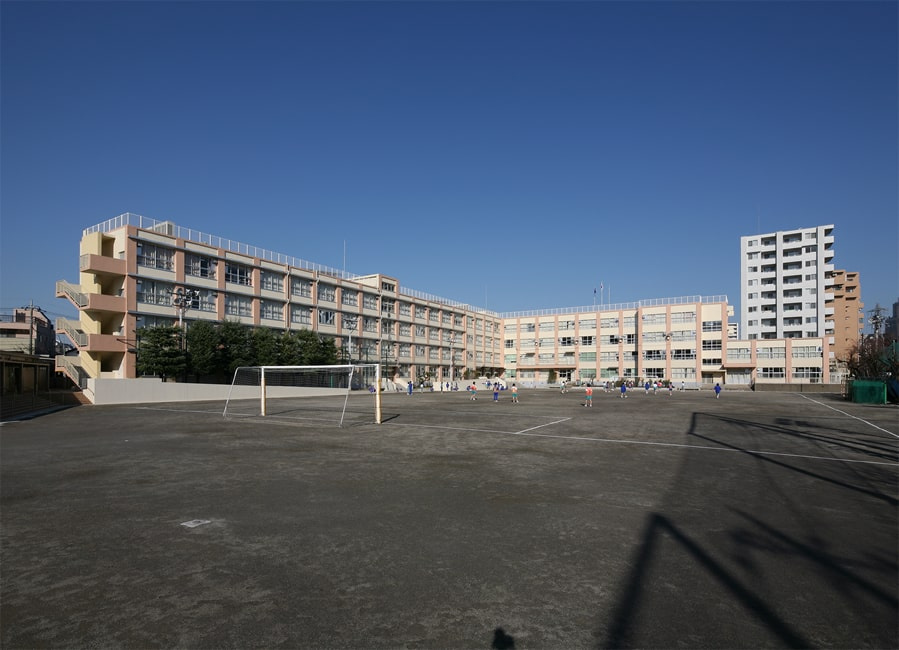 【中学校】足立区立第四中学校まで471ｍ