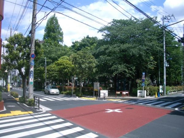【公園】文京宮下公園まで206ｍ