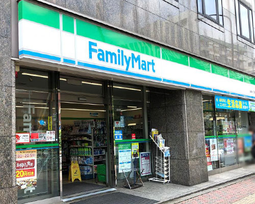 【コンビニエンスストア】ファミリーマート　巣鴨一丁目店まで436ｍ