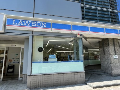 【コンビニエンスストア】ローソン豊洲五丁目店まで221ｍ
