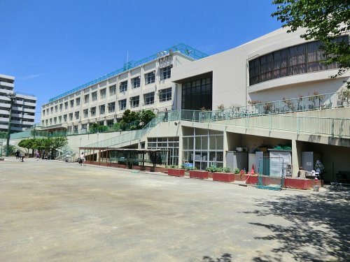 【小学校】大田区立馬込第三小学校まで996ｍ