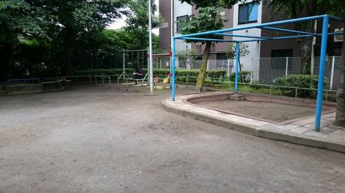 【公園】鴬谷公園まで240ｍ