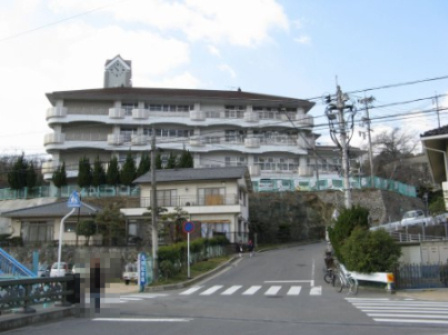 【小学校】尾道市立日比崎小学校まで910ｍ