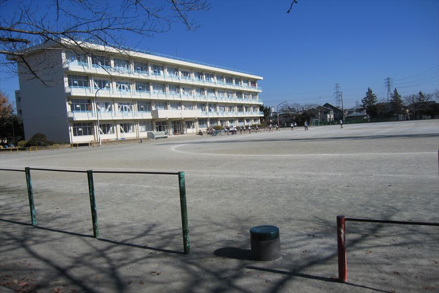 【小学校】所沢市立泉小学校まで540ｍ