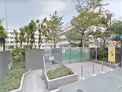 【小学校】横浜市立鶴見小学校まで1071ｍ