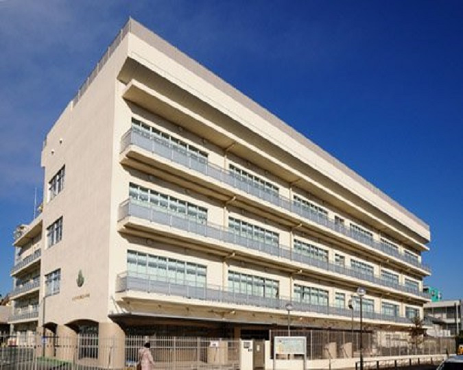 【小学校】第三小学校まで932ｍ