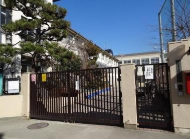 【小学校】京都市立稲荷小学校まで350ｍ