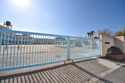 【小学校】堺市立錦綾小学校まで530ｍ