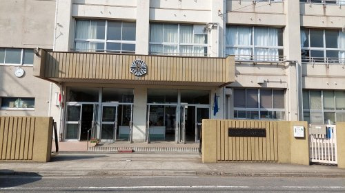 【中学校】河西中学校まで333ｍ