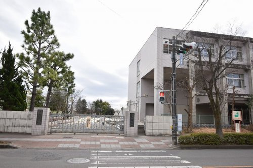【小学校】春日部市立粕壁小学校まで300ｍ