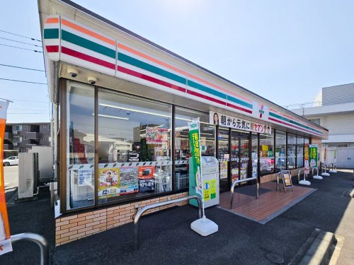 【コンビニエンスストア】セブンイレブン　宇都宮中今泉店まで718ｍ