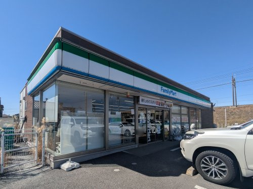 【コンビニエンスストア】ファミリーマート　宇都宮日の出一丁目店まで676ｍ