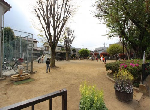 【公園】北松原公園まで220ｍ