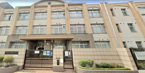 【中学校】大阪市立成南中学校まで424ｍ