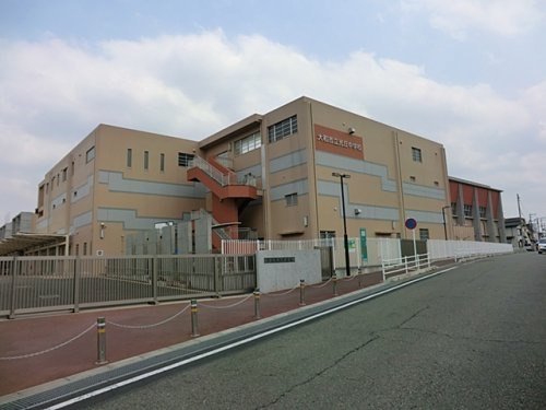 【中学校】大和市立光丘中学校まで306ｍ
