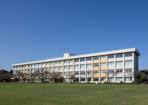 【小学校】多摩市立南鶴牧小学校まで480ｍ