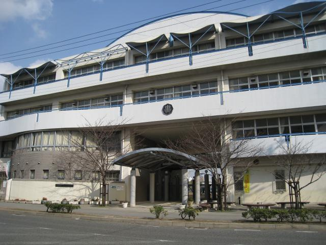 【中学校】神戸市立魚崎中学校まで1416ｍ