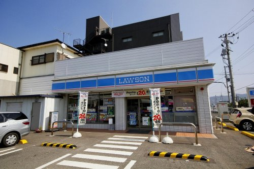 【コンビニエンスストア】ローソン　和歌山栗栖店まで725ｍ