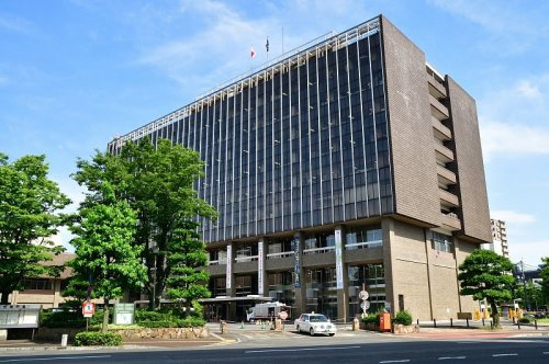 【市役所・区役所】岡山市北区市役所まで973ｍ