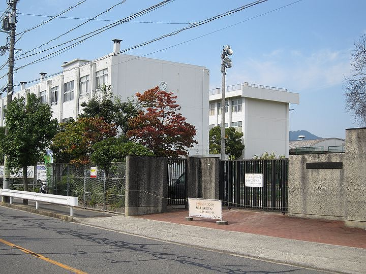 【小学校】安西小学校まで1117ｍ