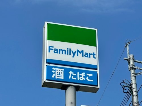 【コンビニエンスストア】ファミリーマート　熊本新町店まで399ｍ