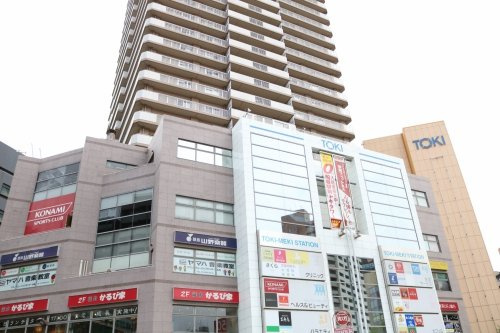 【ショッピングセンター】船堀駅前トキビルまで880ｍ