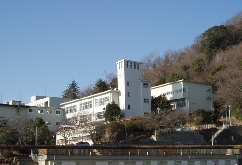 【中学校】芦屋市立山手中学校まで2102ｍ