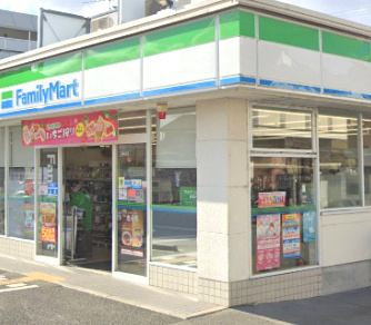 【コンビニエンスストア】ファミリーマート　茨木水尾店まで461ｍ