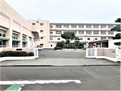 【中学校】静岡市立長田南中学校まで979ｍ